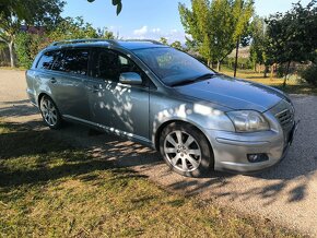 Toyota Avensis t25, 2.0 D4D - 5