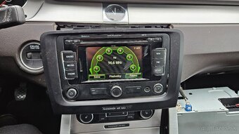 Skoda Amundsen autoradio - 5