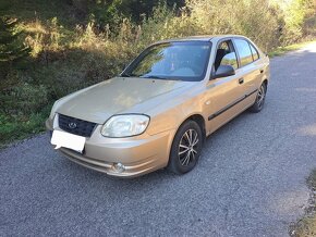 Hyundai accent  1.4. 61 kw  160 tis Najazdené - 5