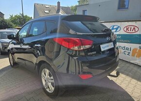 Hyundai ix35 2.0-4x4-TAŽNÉ-120kw-AUT.KLIMA - 5