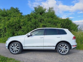 Volkswagen Touareg 3.0 TDI 4MOTION TOP STAV - 5