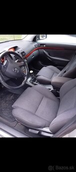 Predam ToyotaAvensis  2.2 disiel - 5