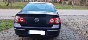 Predám Volkswagen Passat 2.0 Tdi 103Kw Highline R.V.2008 - 5