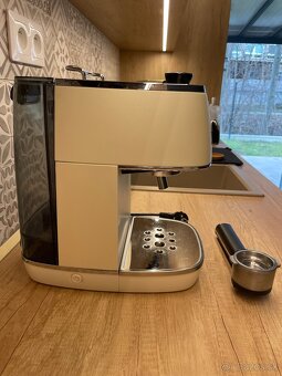 Delonghi kávovar - 5