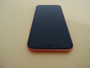 iPhone XR 128GB CORAL - ZÁRUKA 1 ROK - VELMI DOBRÝ STAV - 5