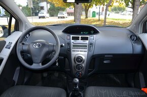 Toyota Yaris 1.33 benzín, r.v.2010 - 5