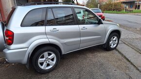 Toyota RAV4 - 5