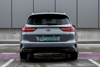 Kia Ceed SW 1.6 GDi/ Plug-in Hybrid/ZVÝHODNENÁ CENA/ - 5