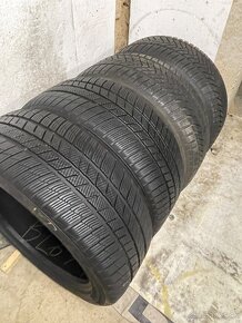 Zimné 245/45 R19 2022 4x=400€ - 5