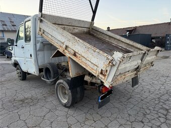 Renault Master Vyklapač 2.5Diesel - 5