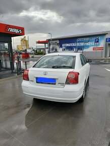 Predam Toyota avensis 2.0 d4d - 5