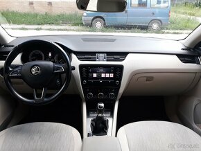 Śkoda Octavia Combi lll 2.0TDI Business... - 5