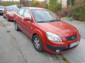 Kia Rio Sporty-sedan - 5