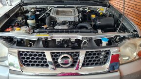 NISSAN NAVARA  2,5 DCI+PLYN - 5