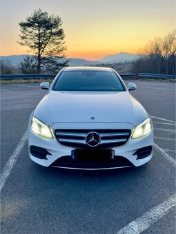 Mercedes benz E class 220D 4 Matic - 5