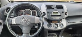 Predám Toyota Rav4 D4D 100kw diesel r.v.2007 - 5