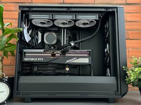 ➡️Ryzen 7 7800X3D\32GB\RTX 4080S\SSD-HDD\1000W Zdroj\zár.48m - 5