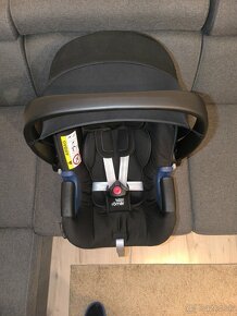 Britax Römer Baby-safe 2 i-size Cosmos Black - 5