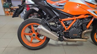 KTM 1290 SUPER DUKE R EVO, orange 2023 za 11999€ s Tech Pack - 5