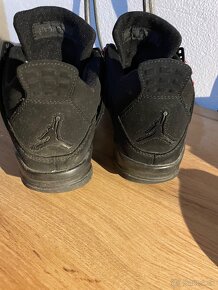 Air Jordan 4 - 5