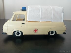 Predám škoda 1203 kdn sanitka - 5