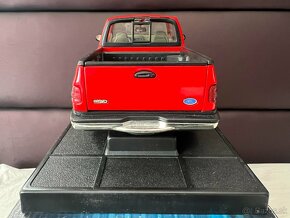 1:18 Mira (Solido), Ford - 5