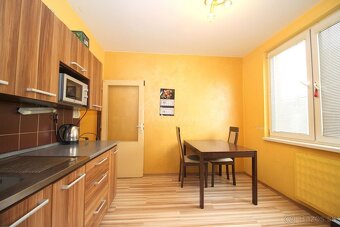 PREDAJ 1 IZB 35m² Malá okružná Partizánske - 5