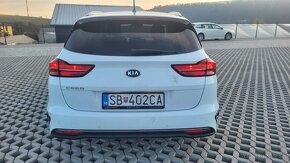 Kia Ceed - 5