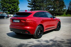 Jaguar F-Pace - 5