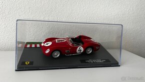 Modely aut Ferrari 1:43 (Altaya) - 5