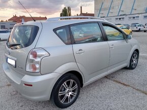 TOYOTA Corolla Verso 1,6 VVT-i benzín - 5