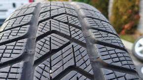 Zimné pneu 215/65 R17 --- PIRELLI - 5