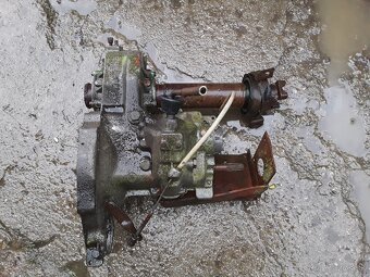 motor + prevodovka na trabant 601 - 5