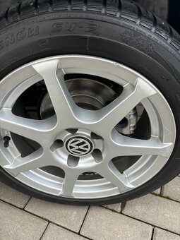 Vw polo  Highline 6R 1.6tdi 66kw 2010 - 5