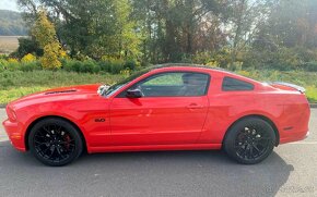 Ford Mustang GT 5.0 V8 - 5