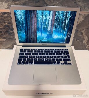 Apple Macbook Air 13” i5 1,6Ghz, 8GB RAM, 128GB SSD - 5