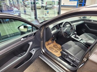 Volkswagen Passat Alltrack 2.0 TDI DSG - 5