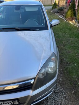 Opel Astra H - 5