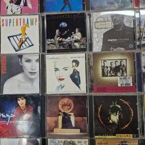 CD-čKA...PINK FLOYD,RED HOT CHILI PEPPERS,QUEEN,HAMMER FALL, - 5