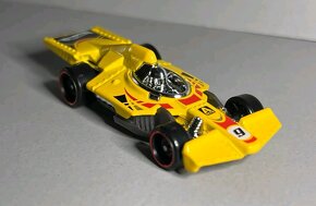 Hotwheels Mystery Models 2024 #1 - 5