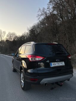 SUV Ford Kuga 2.0 TdCi Titanium 120kW 4x4 - 5