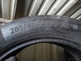 2ks 285/45R21 letné pneumatiky Continental RFT - 5