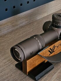 Vortex Razor GenIII 6-36x56 MRAD EBR-7D - 5