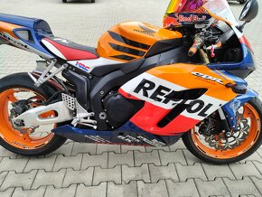 Honda CBR 1000RR FIREBLEDE - 5