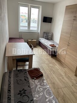 Na prenájom apartmány a izby v ubytovni Dubnica nad Váhom - 5