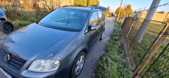 Volkswagen Touran 2.0 tdi - 5