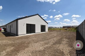 Priestranný 4 izbový RD bungalov o rozlohe 116,52 m2 v štand - 5