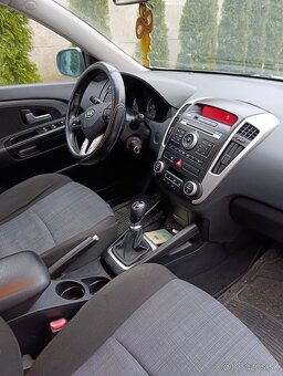 Předám Kia ceed 1.6 benzin 92kw - 5