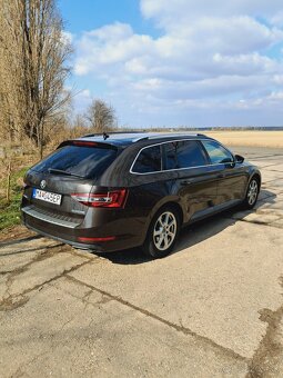 Skoda Superb 2.0 tdi 140kw L&K - 5