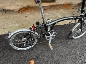 Predám skladací bicykel BROMPTON C LINE a kopec doplnkov - 5